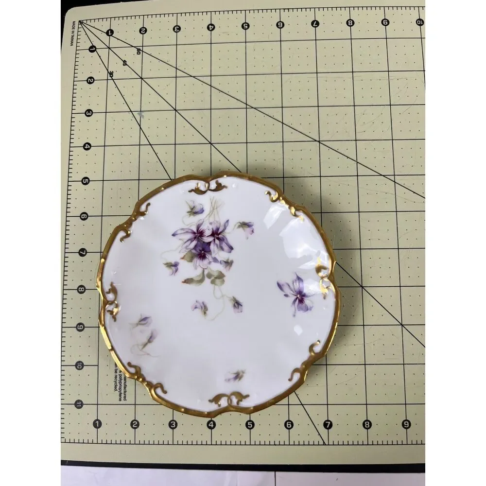 Antique Limoges T&V Violet Plate 1905 Hand Painted Gold Scalloped Porcelain 6